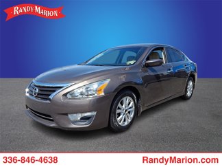 Used 2015 Nissan Altima 2.5 S w/ Sport Value Package image 1