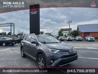 Used 2016 Toyota RAV4 XLE image 1