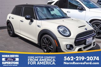 Used 2019 MINI Cooper S w/ Premium Package image 1