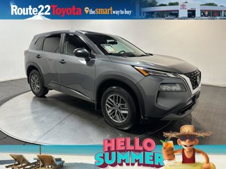 Used 2023 Nissan Rogue S image 1