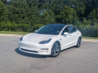 Used 2021 Tesla Model 3 Standard Range Plus image 1