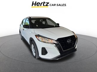 Used 2024 Nissan Kicks S image 1