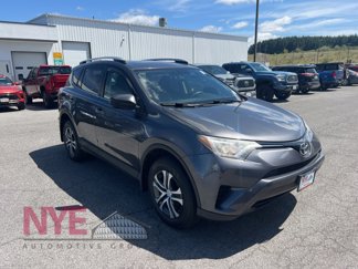 Used 2016 Toyota RAV4 LE image 1