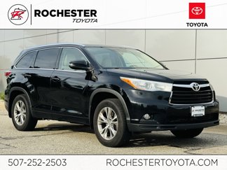 Used 2015 Toyota Highlander XLE image 1