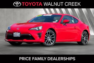 Certified 2017 Toyota 86 image 1