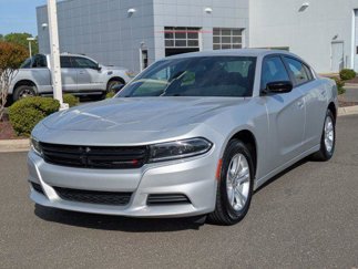 Used 2023 Dodge Charger SXT image 1