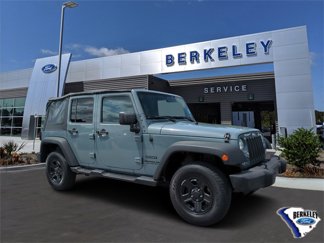 Used 2015 Jeep Wrangler Unlimited Sport w/ Connectivity Group image 1