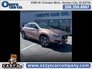 Used 2017 INFINITI QX30 Premium w/ Navigation Package image 1