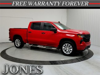 Used 2023 Chevrolet Silverado 1500 Custom image 1
