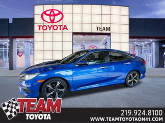 Used 2017 Honda Civic Touring image 1