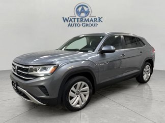 Used 2020 Volkswagen Atlas Cross Sport SE w/ Towing Package image 1