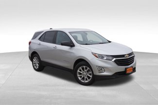 Used 2021 Chevrolet Equinox LS w/ LS Convenience Package image 1