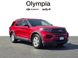 Used 2020 Ford Explorer XLT image 1