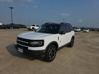 Used 2022 Ford Bronco Sport Outer Banks w/ Tech Package image 1