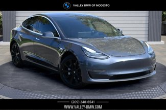 Used 2018 Tesla Model 3 Long Range image 1
