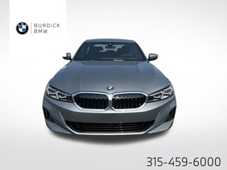New 2025 BMW 330i xDrive Sedan w/ Convenience Package image 1