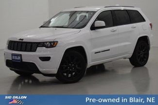 Used 2018 Jeep Grand Cherokee Altitude image 1