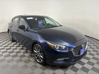 Used 2018 MAZDA MAZDA3 Touring image 1
