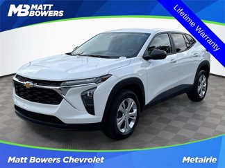 Used 2025 Chevrolet Trax LS image 1