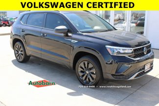 Certified 2022 Volkswagen Taos S image 1