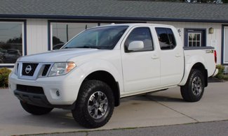 Used 2014 Nissan Frontier PRO-4X image 1