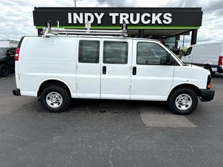 Used 2015 Chevrolet Express 2500 image 1