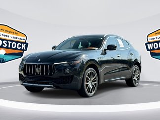 Used 2017 Maserati Levante w/ Luxury Package image 1