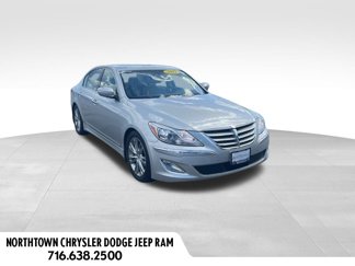 Used 2013 Hyundai Genesis 3.8 w/ Technology Pkg image 1