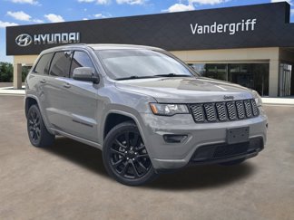 Used 2019 Jeep Grand Cherokee Altitude image 1