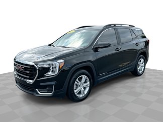 Certified 2022 GMC Terrain SLE w/ Driver Convenience Package image 1