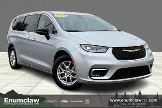 Certified 2024 Chrysler Pacifica Touring-L image 1
