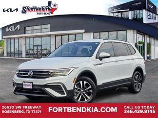 Used 2022 Volkswagen Tiguan S image 1