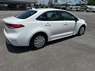 Used 2020 Toyota Corolla LE image 1