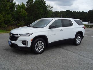 Used 2022 Chevrolet Traverse LS image 1