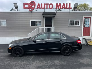 Used 2013 Mercedes-Benz E 350 4MATIC Sedan w/ Premium 1 Pkg image 1