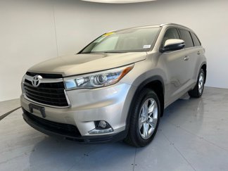 Used 2015 Toyota Highlander Limited image 1