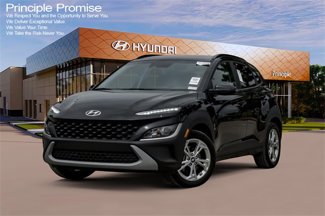Certified 2023 Hyundai Kona SEL w/ Convenience Package image 1