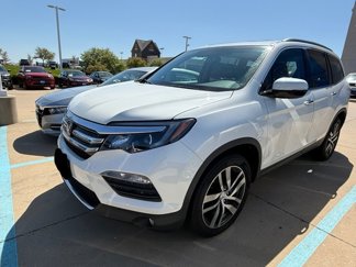 Used 2018 Honda Pilot Touring image 1