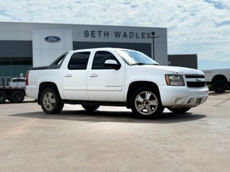 Used 2009 Chevrolet Avalanche LT image 1