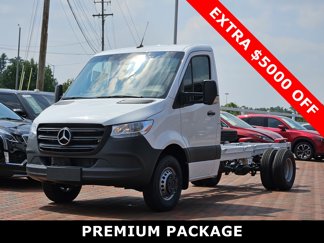 New 2023 Mercedes-Benz Sprinter 3500 image 1