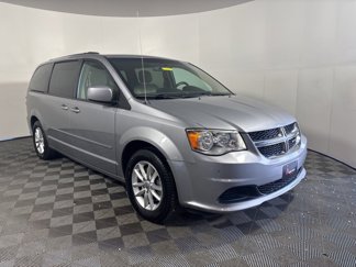 Used 2016 Dodge Grand Caravan SXT w/ Rear Park Assist Package image 1