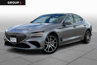 Used 2024 Genesis G70 2.5T image 1