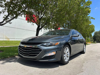 Used 2021 Chevrolet Malibu LT image 1