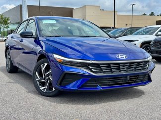 New 2025 Hyundai Elantra SEL image 1