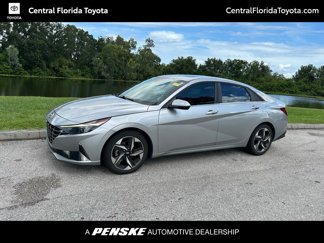 Used 2021 Hyundai Elantra SEL w/ Convenience + Premium Package image 1