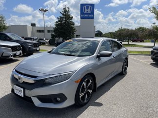 Used 2016 Honda Civic Touring image 1