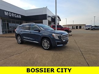 New 2024 GMC Terrain Denali w/ Denali Premium Package image 1