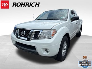 Used 2018 Nissan Frontier SV image 1