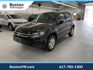 Used 2012 Volkswagen Tiguan S image 1