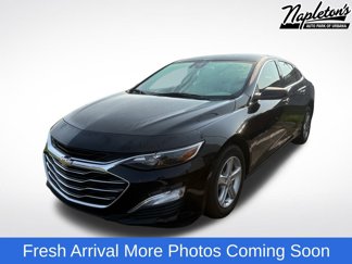 Used 2023 Chevrolet Malibu LS image 1